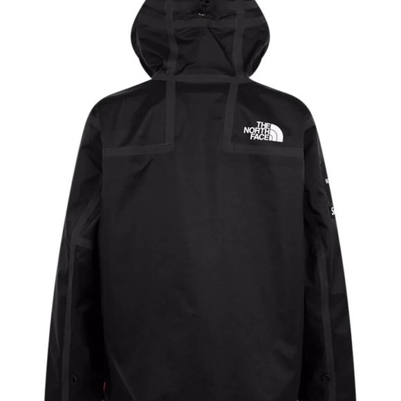 Supreme/The North Face® Summit Series Outer Tape Seam Jacket - Picture 8 of 8